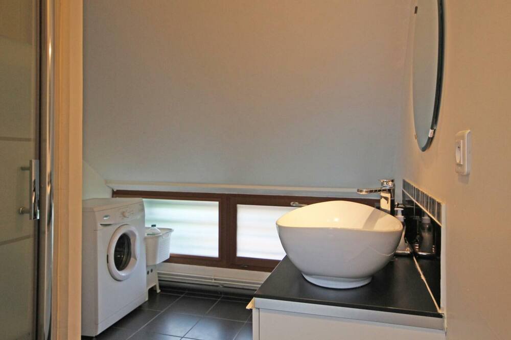 Photo of Bathroom in Quincampoix