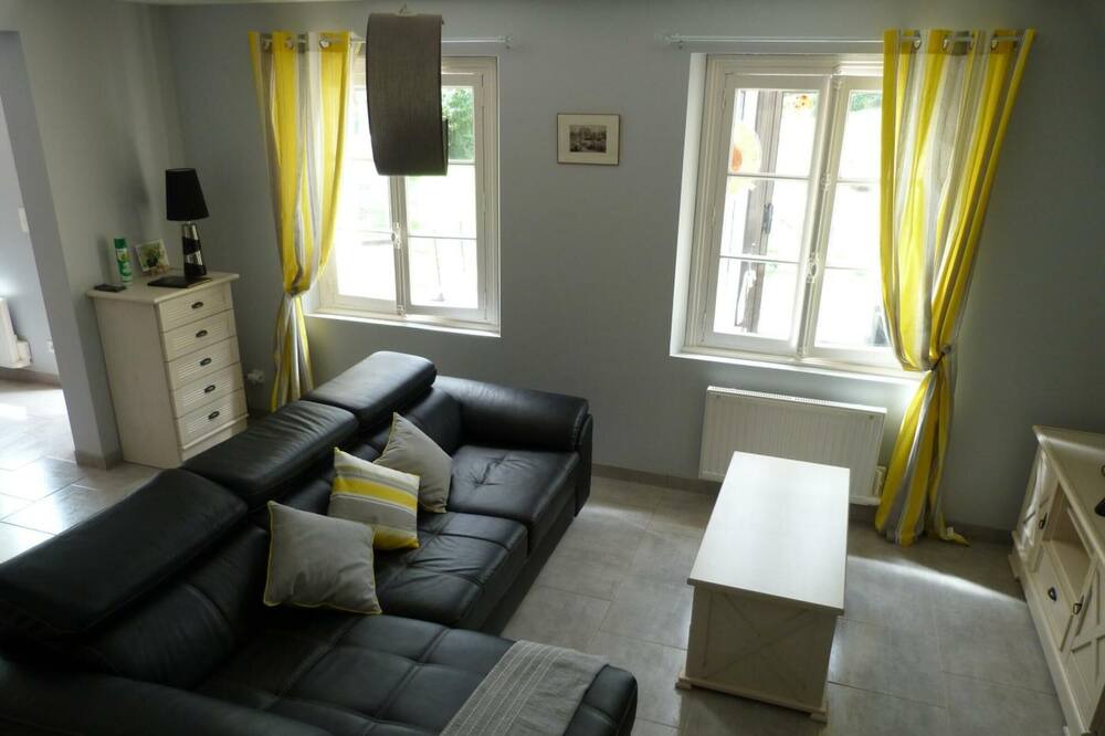 Photo of Livingroom in Bordeaux-Saint-Clair
