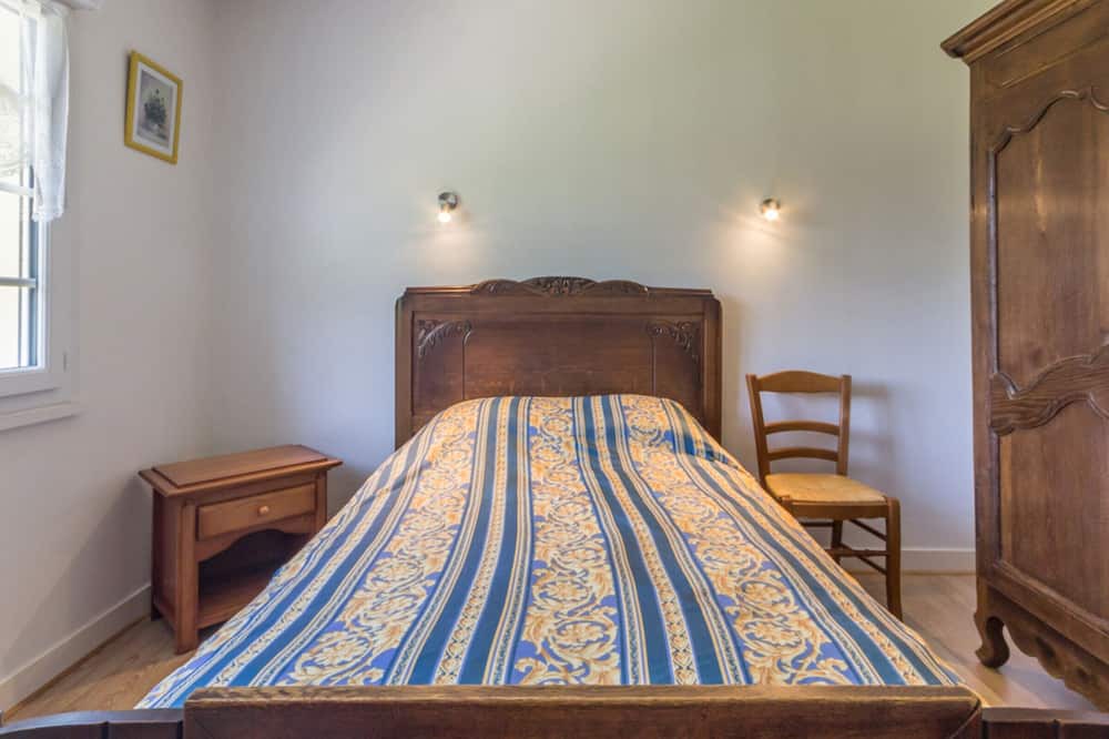 Photo of Bedroom in Petit-Caux