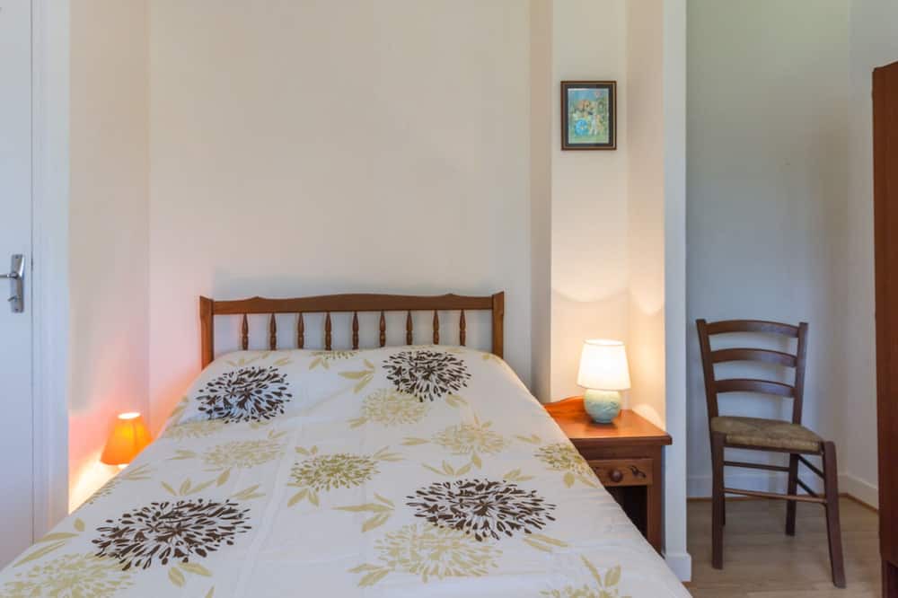 Photo of Bedroom in Petit-Caux
