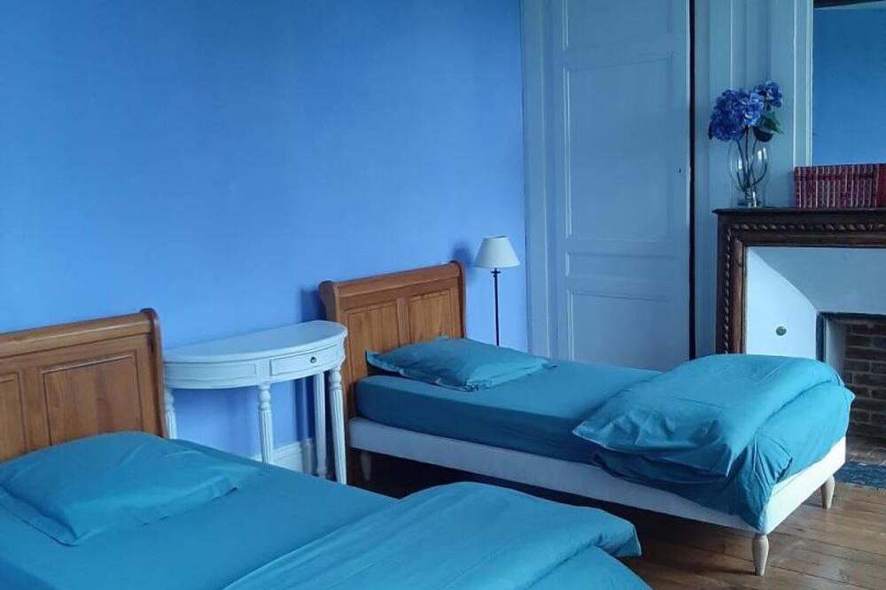 Photo of Bedroom in Benesville