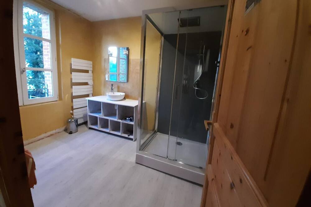Photo of Bathroom in Benesville