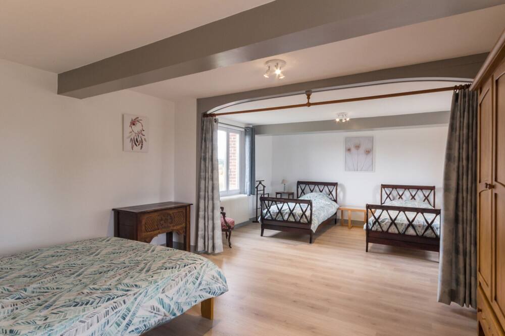 Photo of Bedroom in Foucarmont