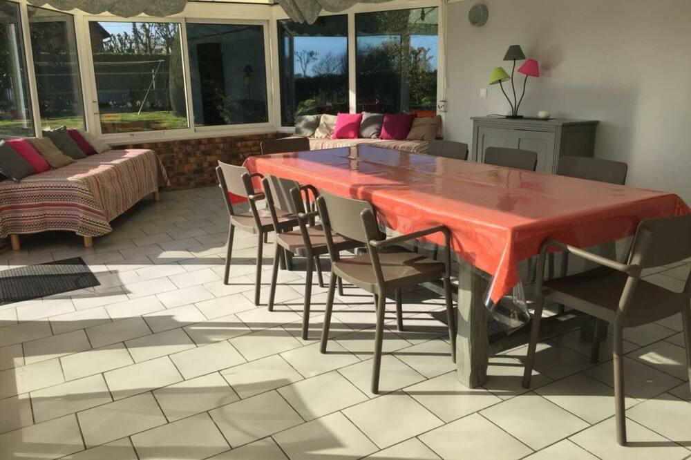 Photo of Patio Balcony in Saint-Jouin-Bruneval