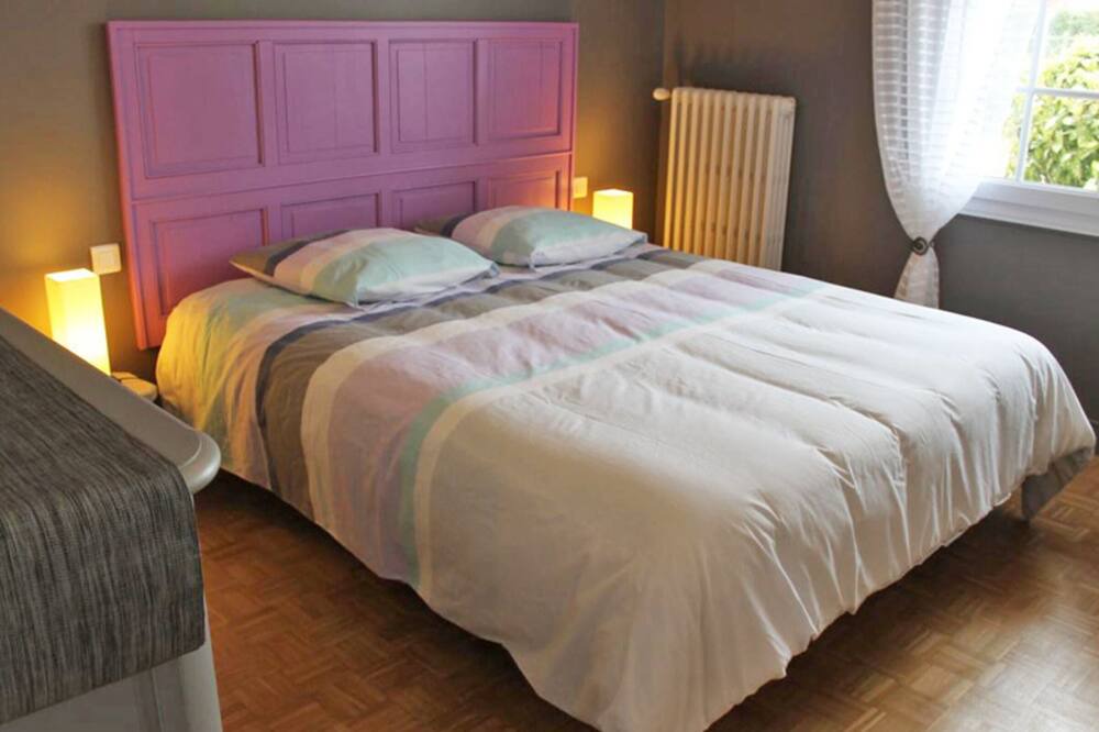Photo of Bedroom in Saint-Jouin-Bruneval