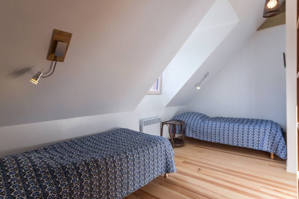 Photo of Bedroom in Saint-Jouin-Bruneval