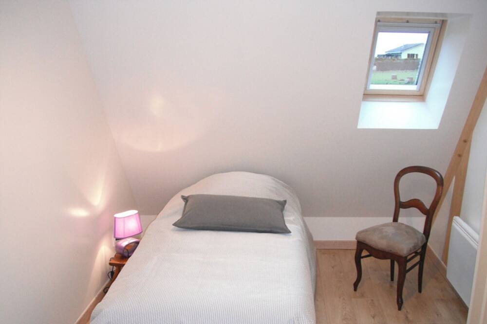 Photo of Bedroom in Criquetot-lʼEsneval