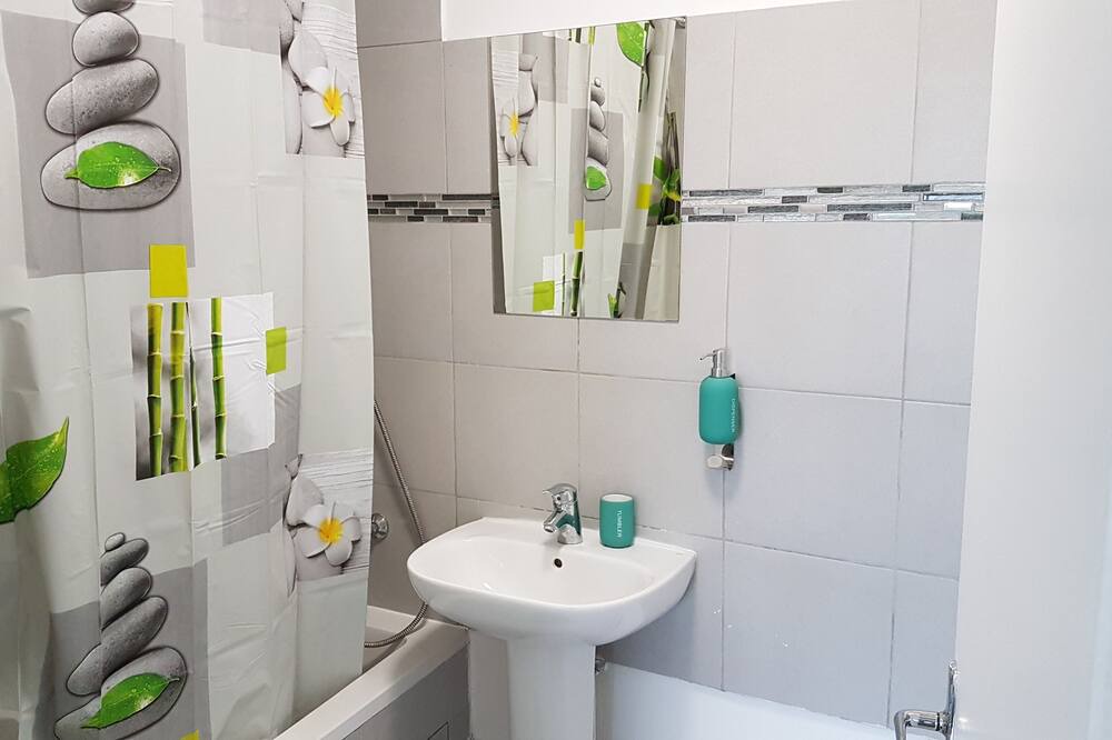 Photo of Bathroom in Le Mee-sur-Seine