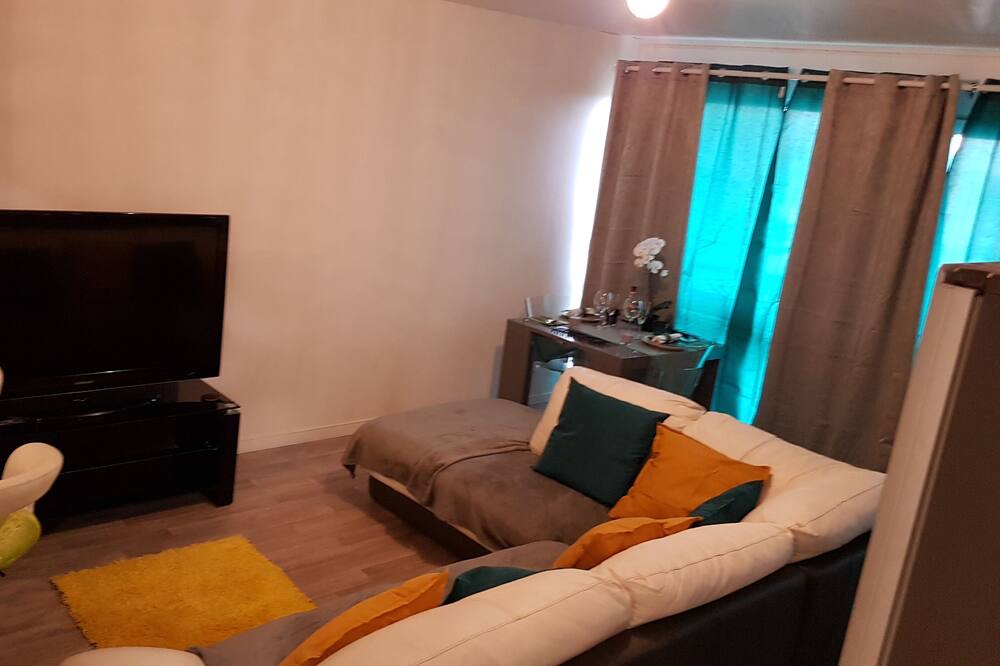 Photo of Livingroom in Le Mee-sur-Seine