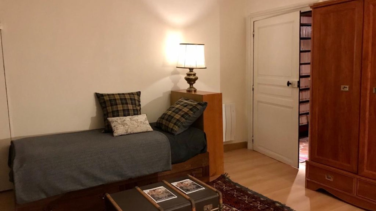 Photo of Bedroom in Maisons