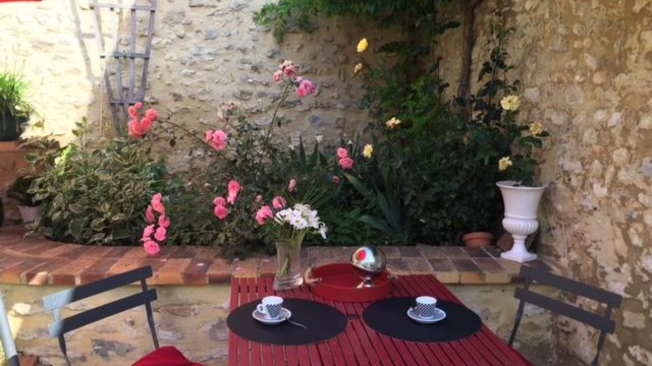 Photo of Outdoor in Maisons