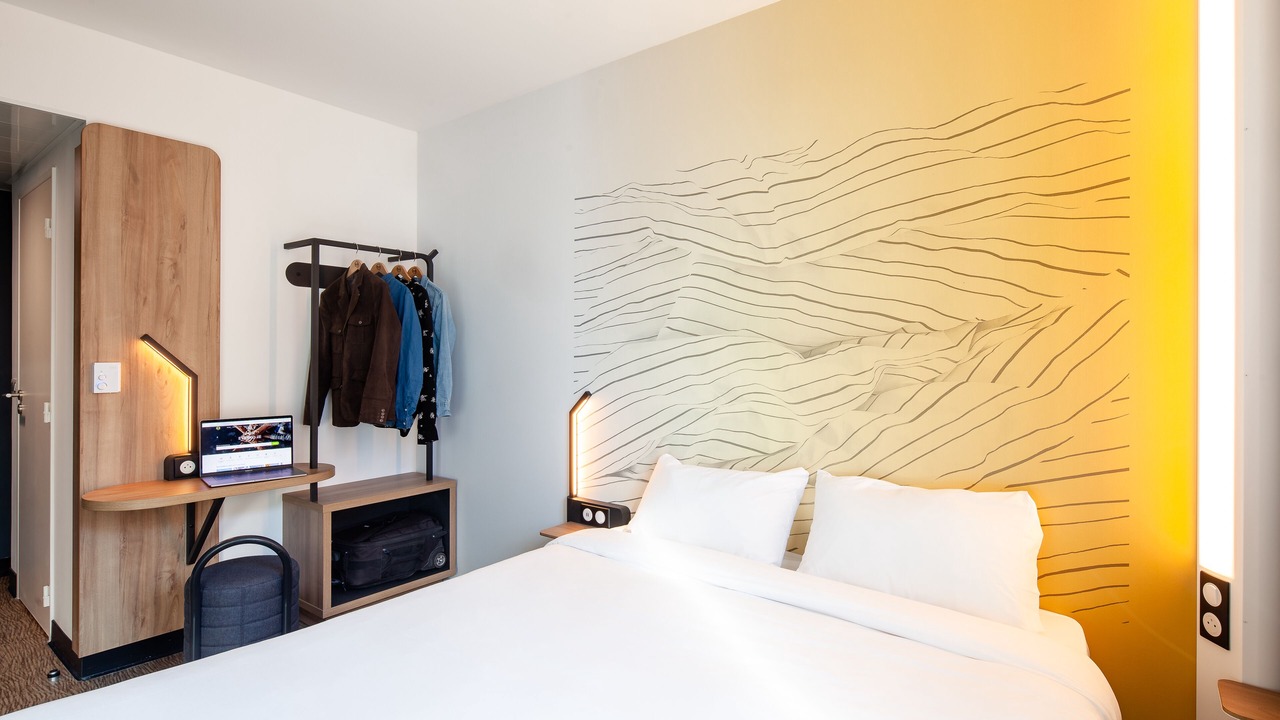 Photo of Bedroom in Bagnolet