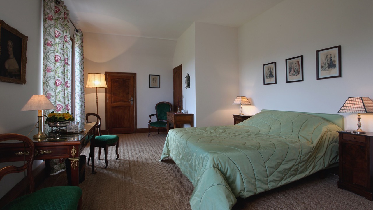 Photo of Bedroom in La Haye-Malherbe