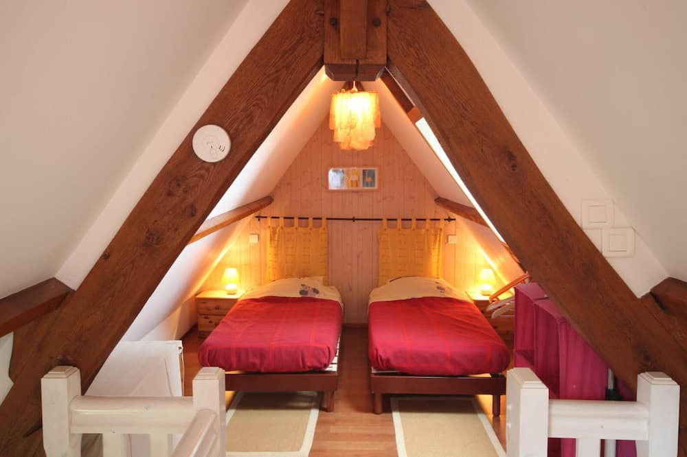 Photo of Bedroom in Notre-Dame-de-Bliquetuit