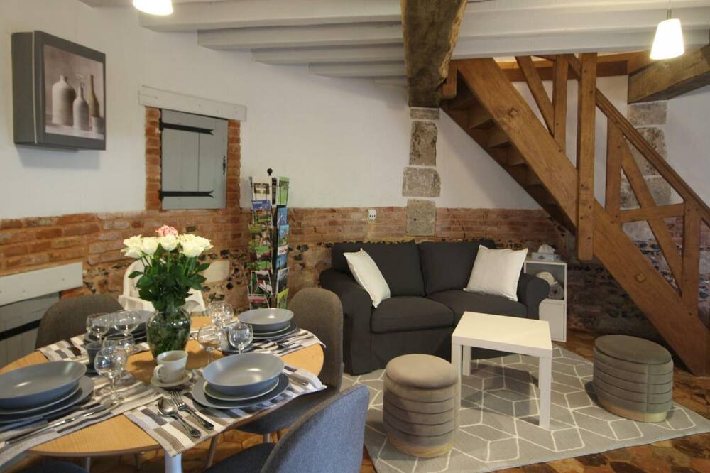 Photo of Livingroom in Ernemont-sur-Buchy