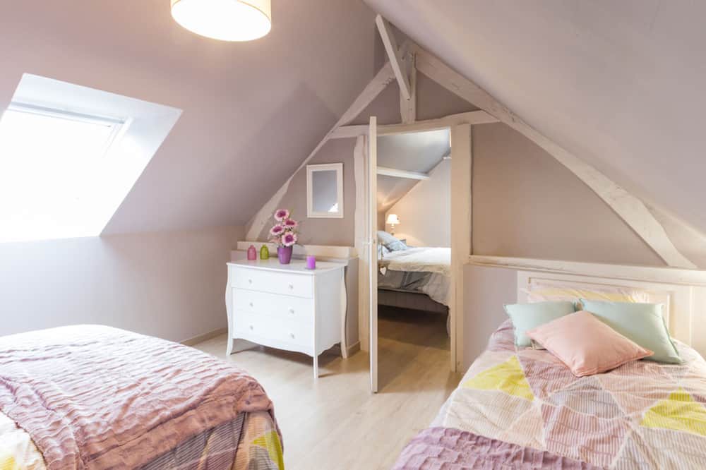 Photo of Bedroom in Morville-sur-Andelle