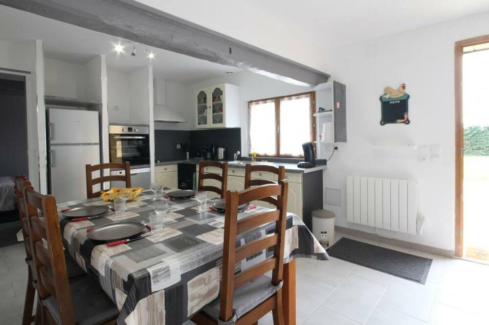 Photo of Kitchen in Mauquenchy