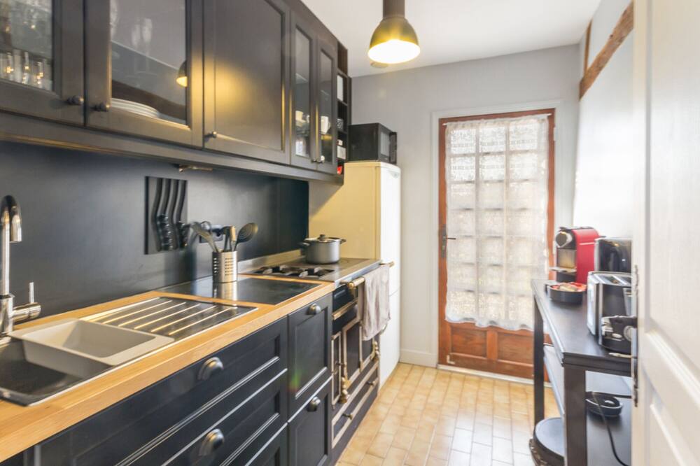Photo of Kitchen in Bois-Heroult