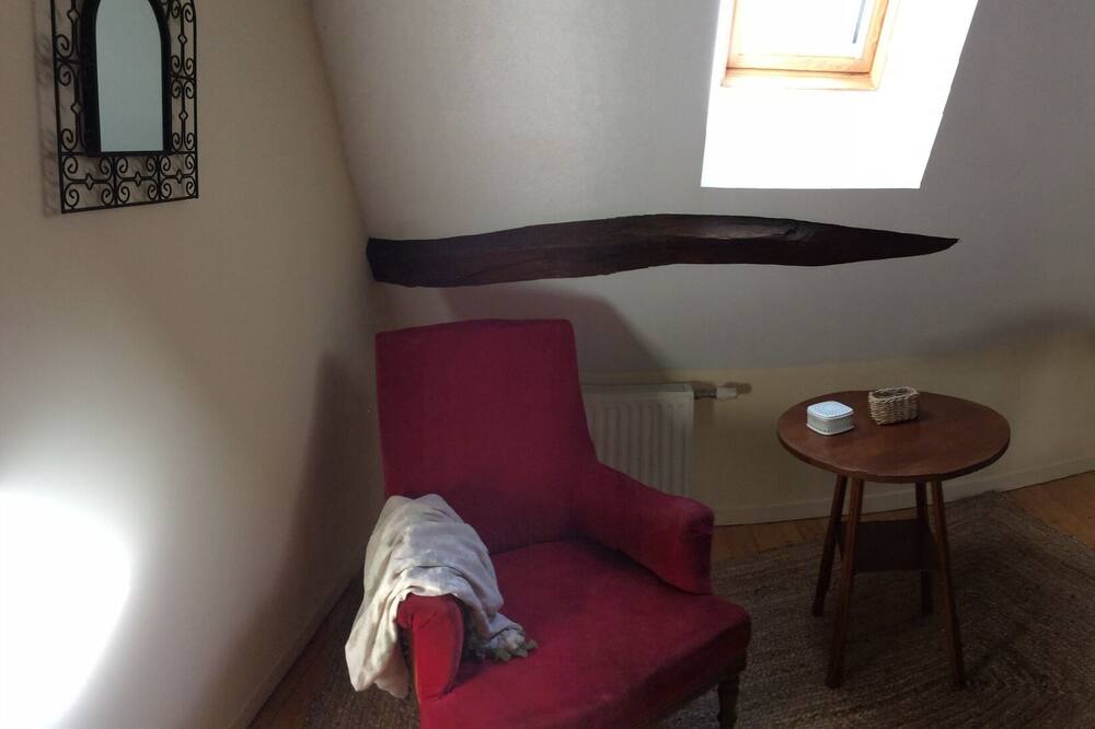Photo of Bedroom in Belabre