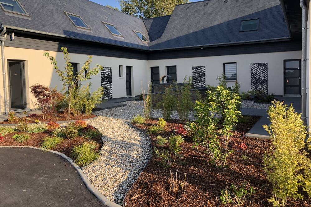 Photo of Outdoor in Saint-Leonard