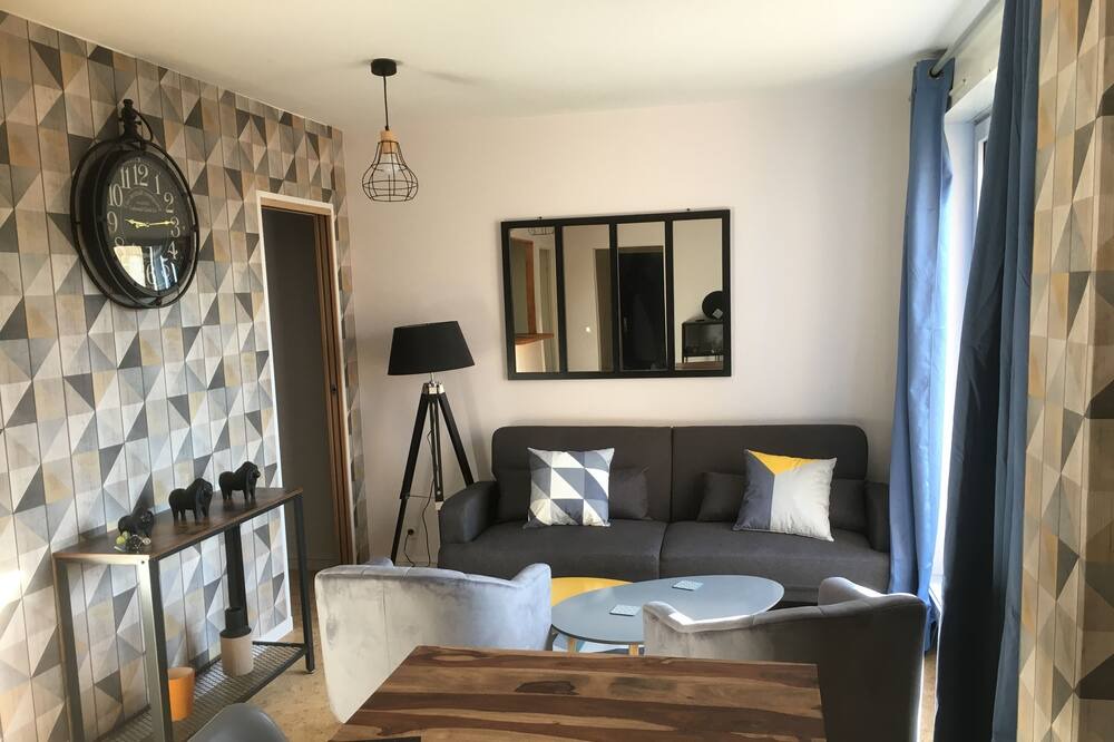 Photo of Livingroom in Petit-Fort-Philippe