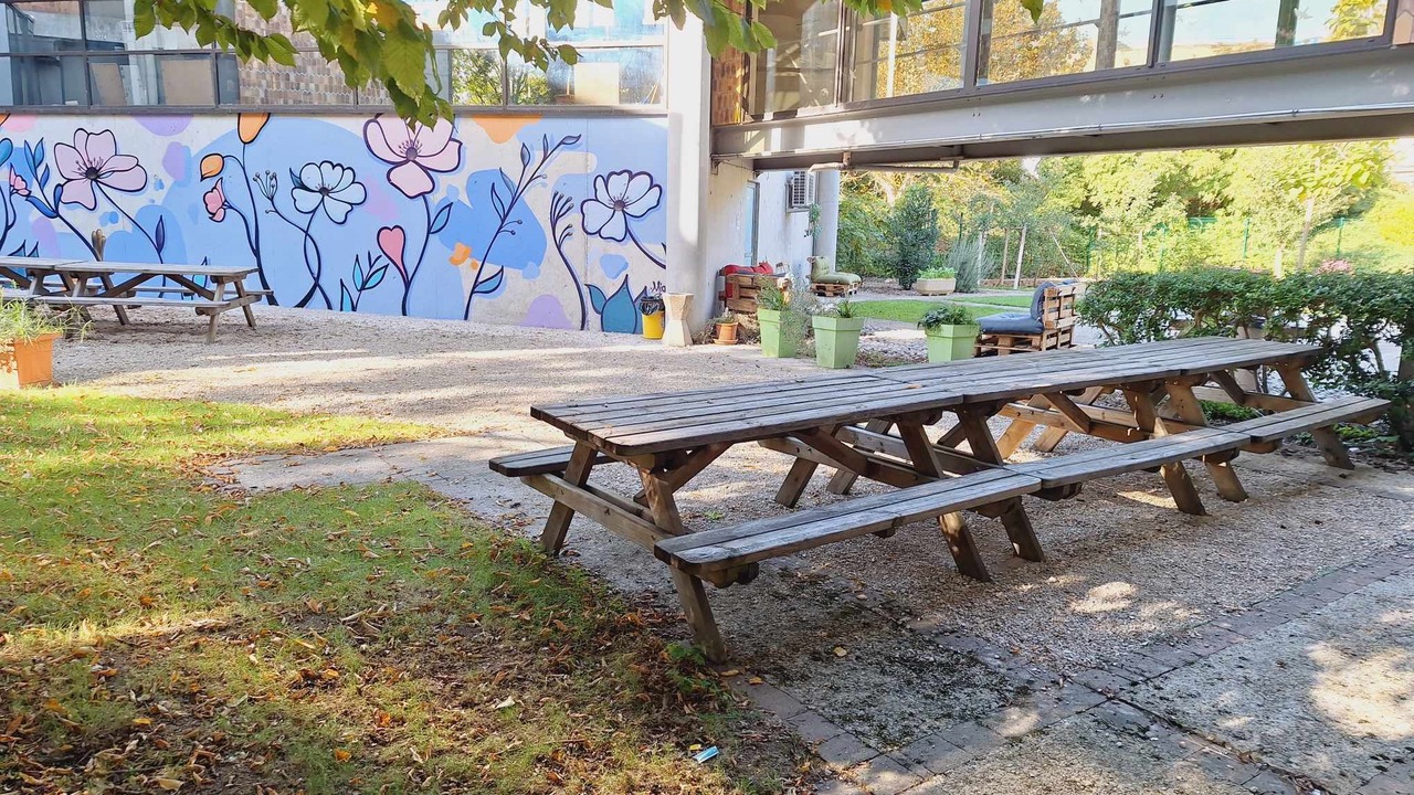 Photo of Outdoor in Courlancy