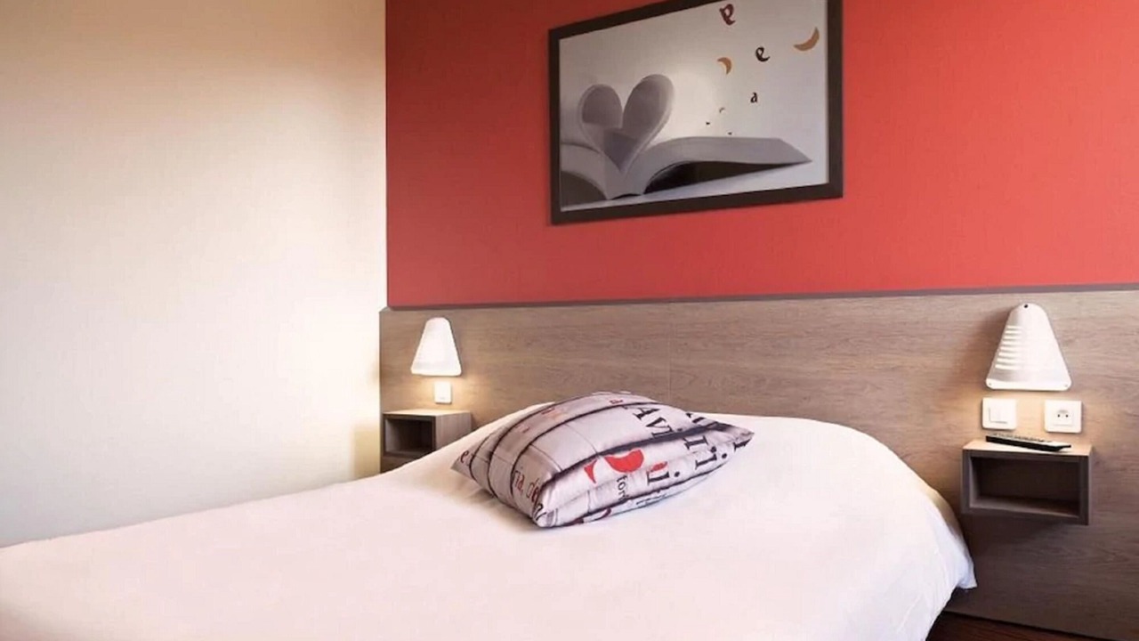 Photo of Bedroom in Noyelles-Godault