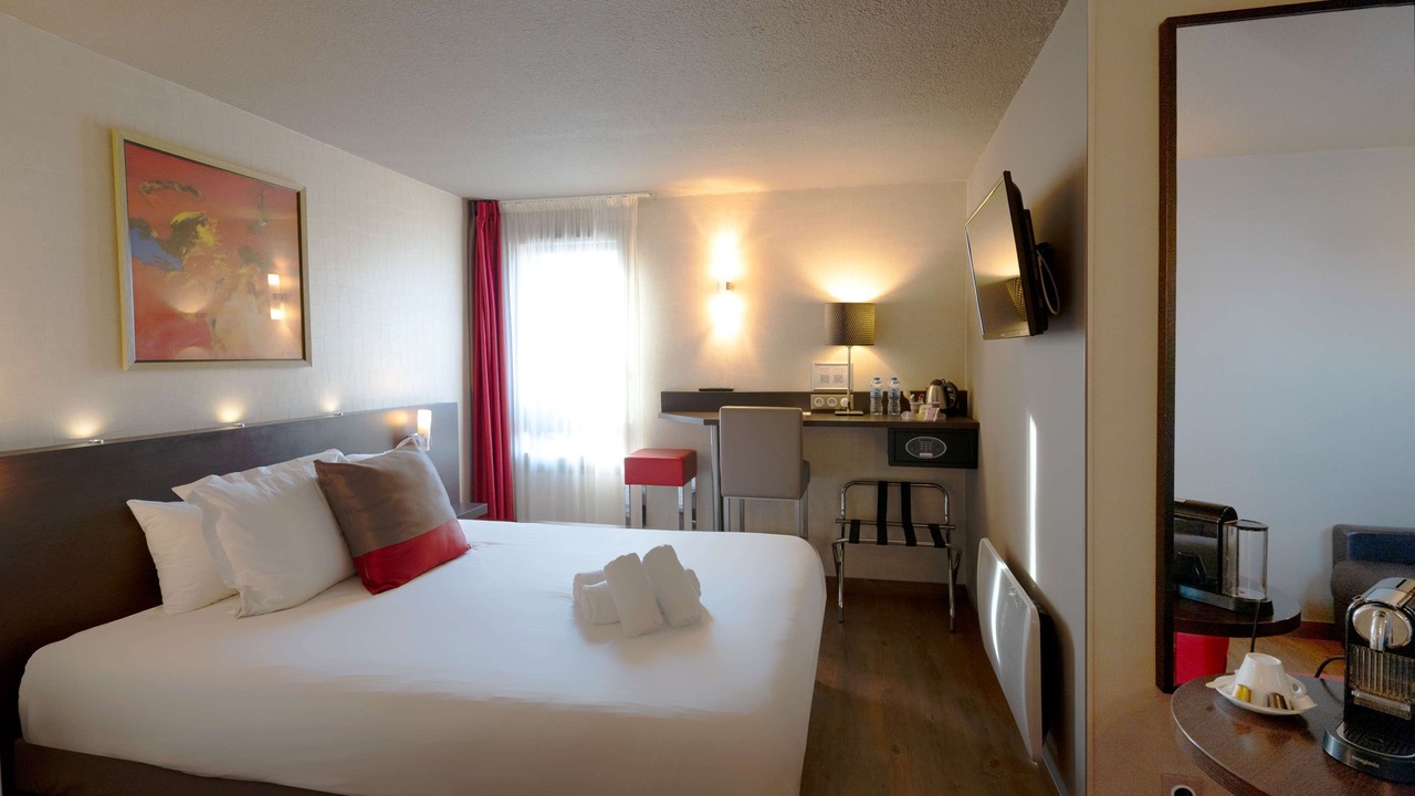 Photo of Bedroom in Maubeuge