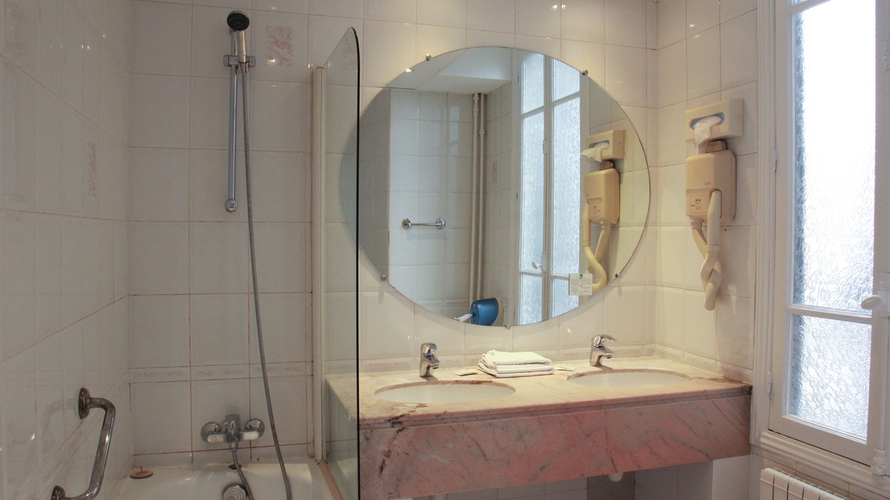 Photo of Bathroom in Hincmar