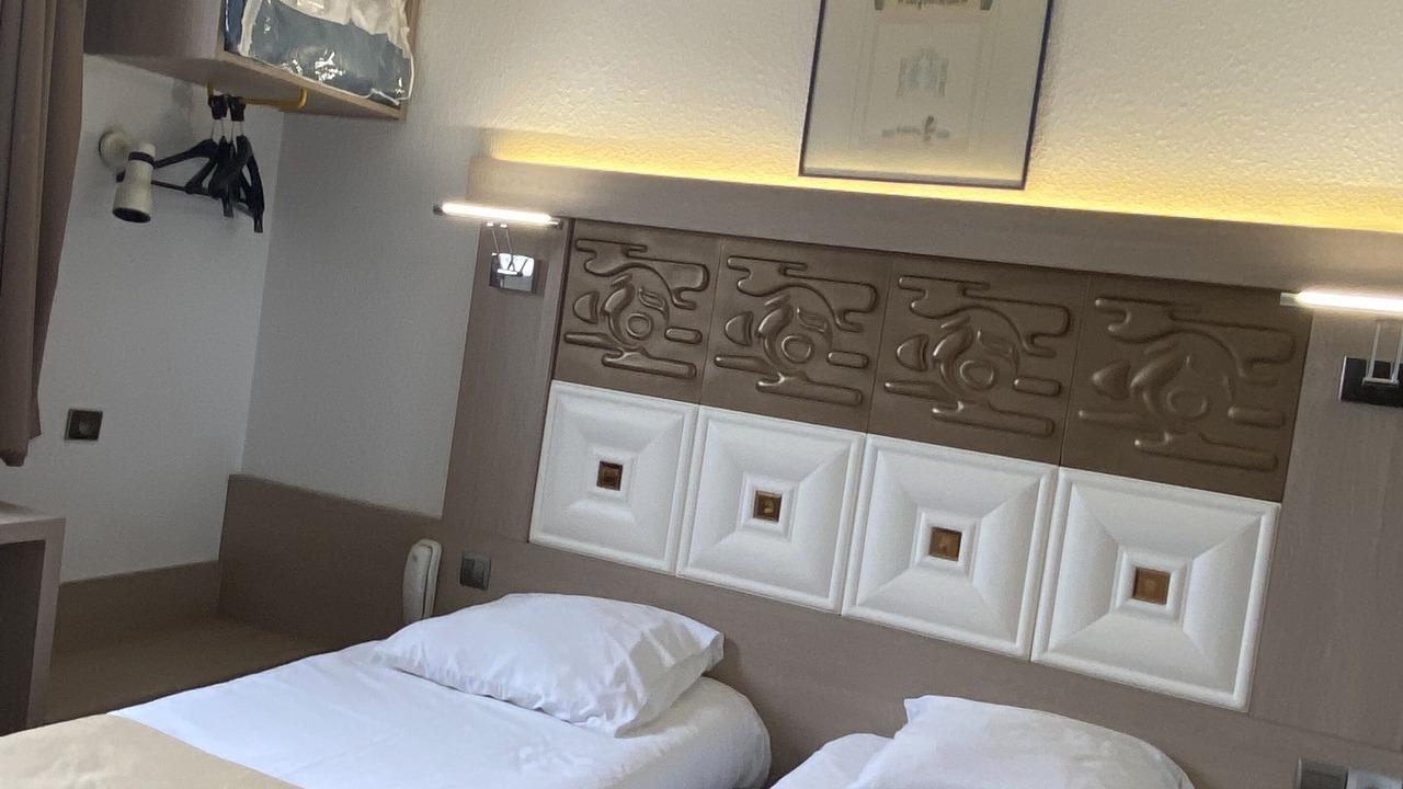 Photo of Bedroom in Epone