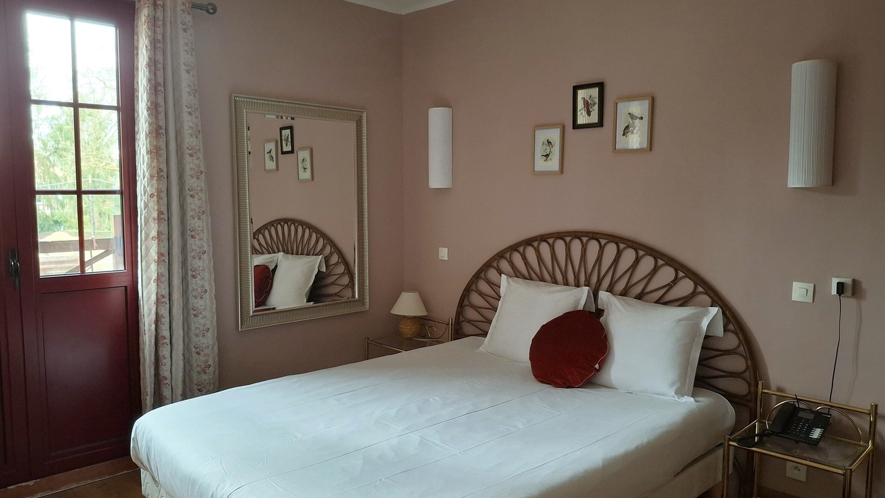 Photo of Bedroom in Lamorlaye