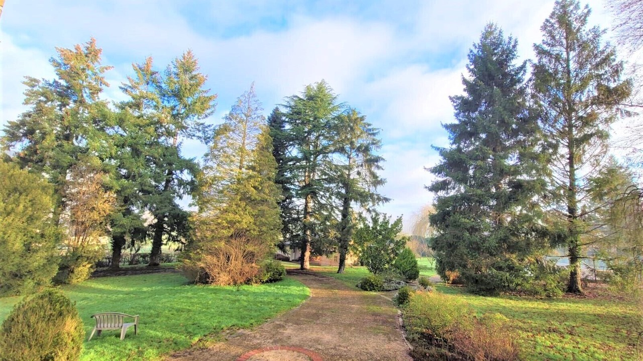 Photo of Outdoor in Douville-sur-Andelle