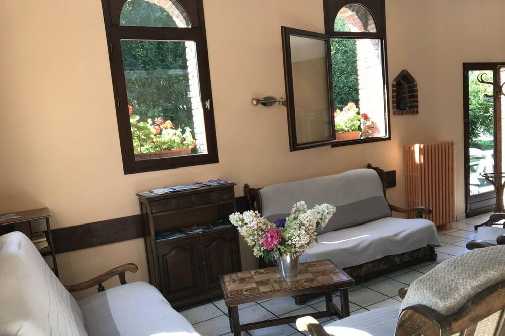 Photo of Livingroom in Breaute