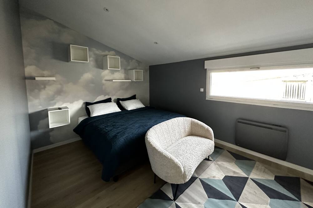 Photo of Bedroom in Les Attaques
