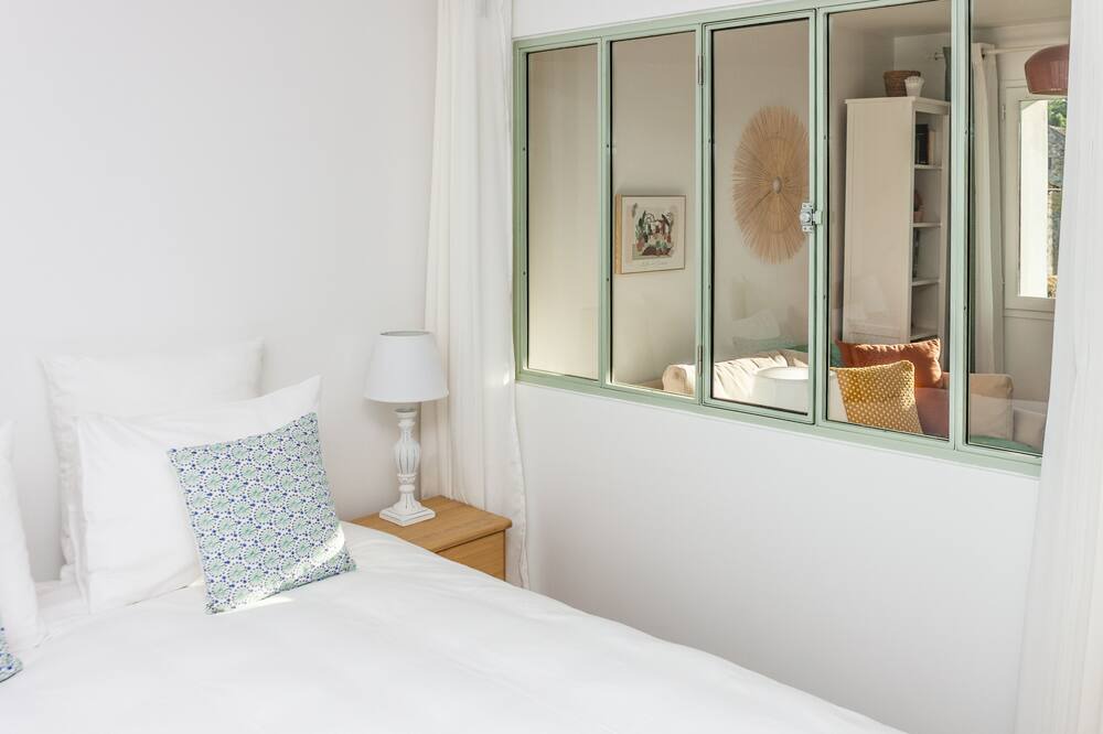 Photo of Bedroom in Arbonne-la-Foret