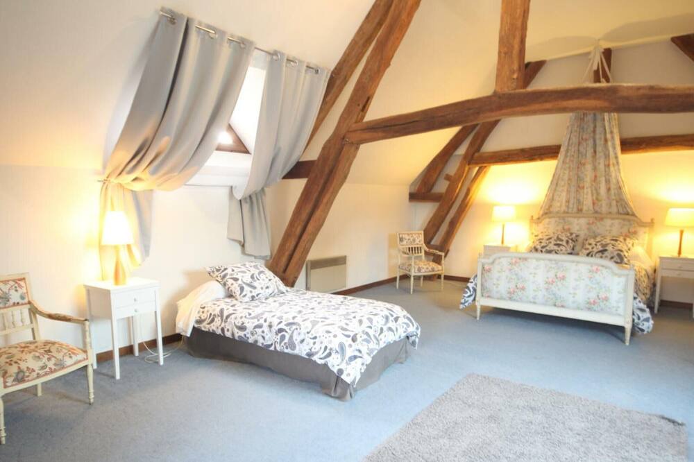 Photo of Bedroom in Bosc-Roger-sur-Buchy