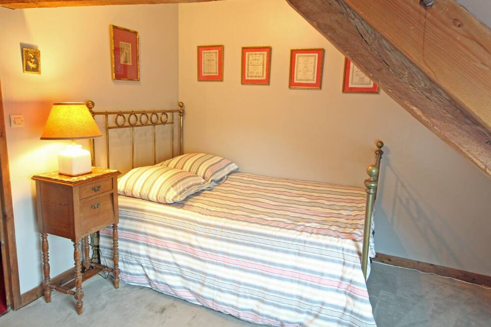 Photo of Bedroom in Bosc-Roger-sur-Buchy