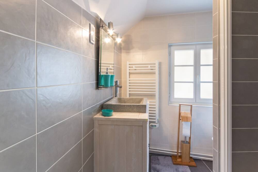 Photo of Bathroom in Veules-les-Roses