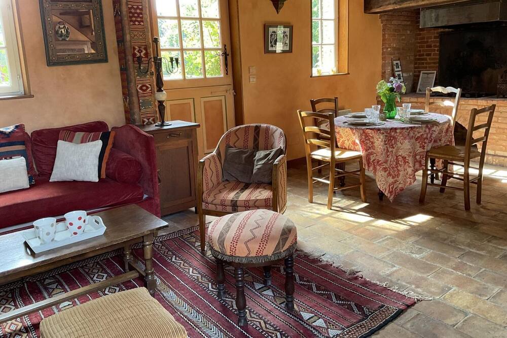 Photo of Livingroom in Bosc-Roger-sur-Buchy