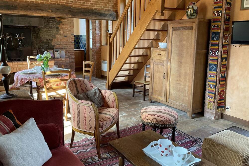 Photo of Livingroom in Bosc-Roger-sur-Buchy