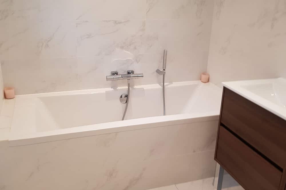 Photo of Bathroom in Castres