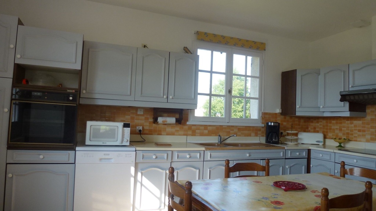 Photo of Kitchen in Saint-Leonard