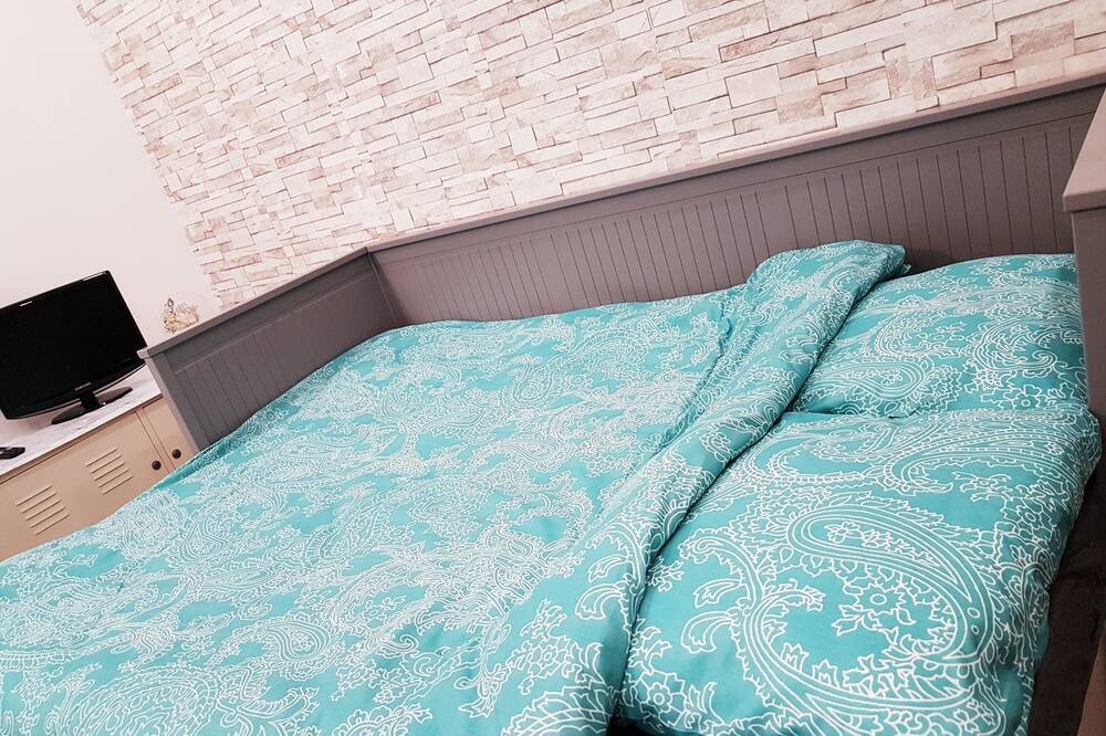 Photo of Bedroom in Persan