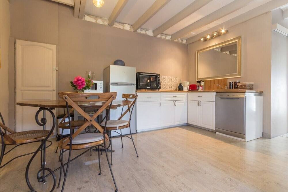 Photo of Kitchen in Fontaine-Bellenger