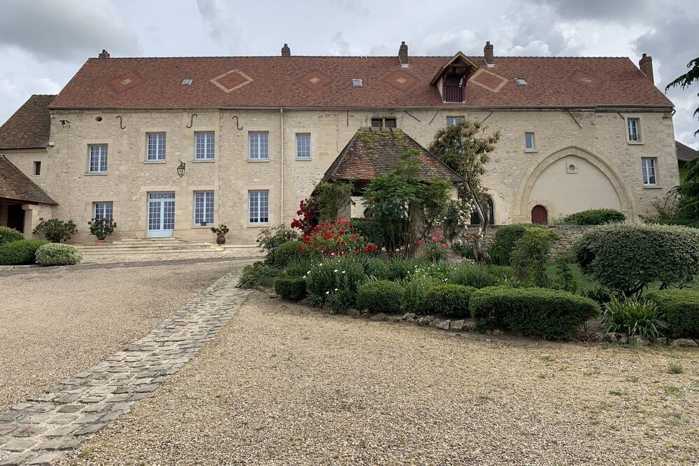 Photo of Outdoor in Hodent