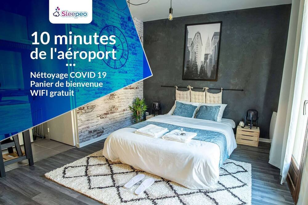 Photo of Bedroom in Moussy-le-Vieux