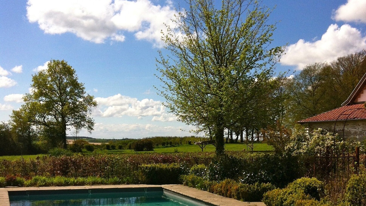 Photo of Outdoor in Sorrus