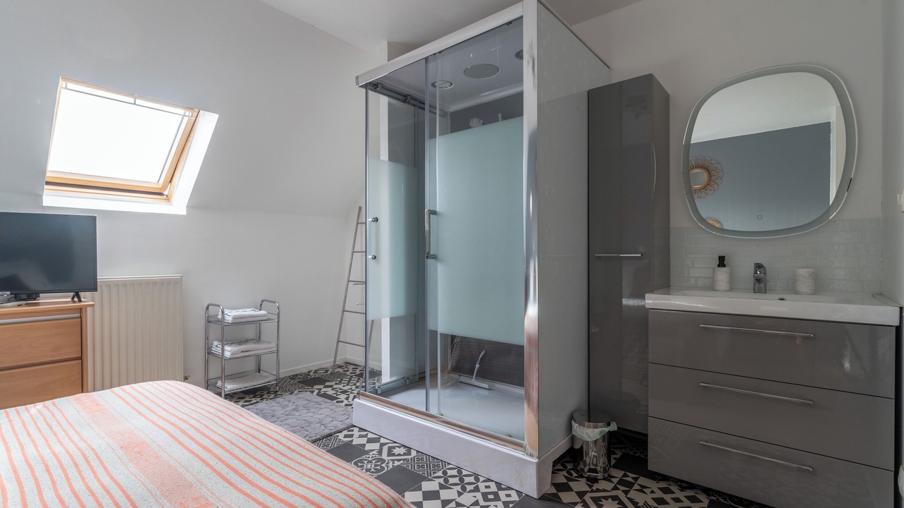 Photo of Bathroom in Fontenay-Tresigny