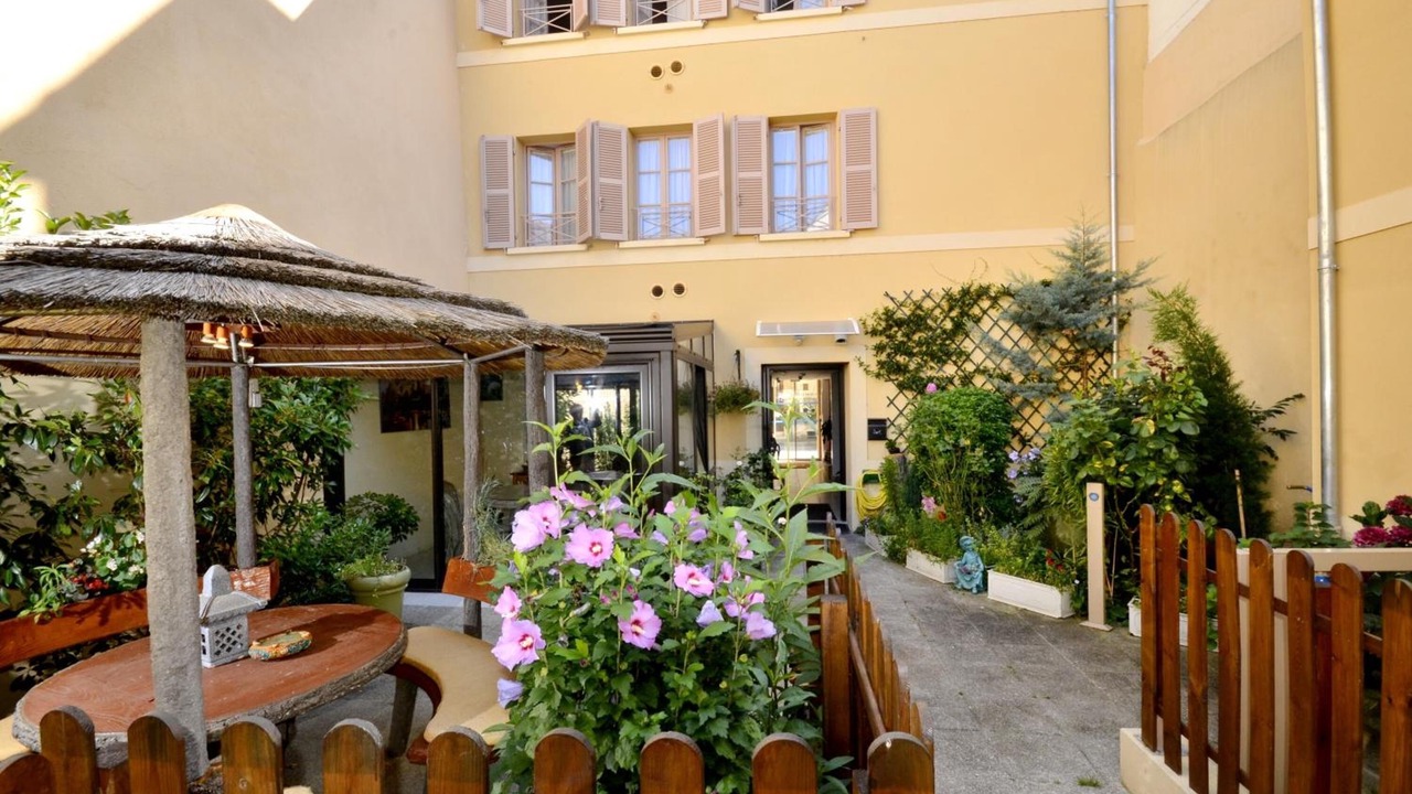 Photo of Outdoor in Meulan-en-Yvelines
