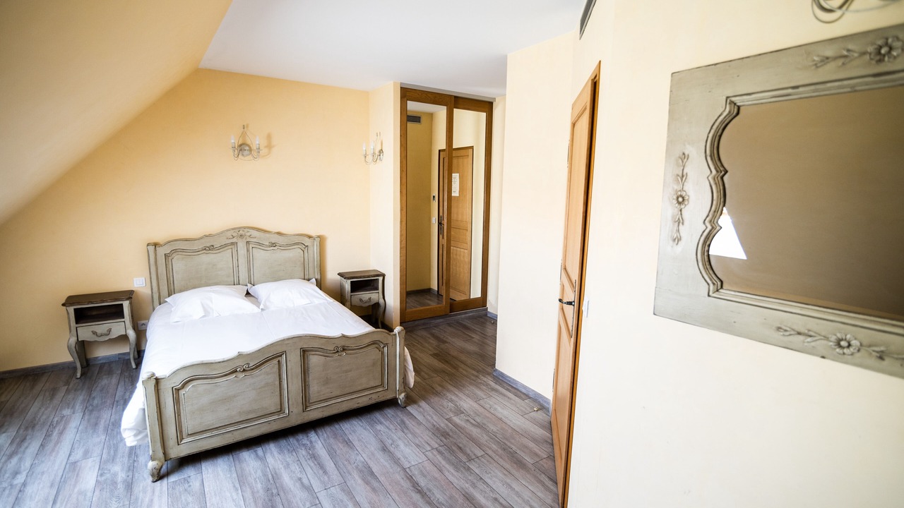 Photo of Bedroom in Saint-Fargeau-Ponthierry
